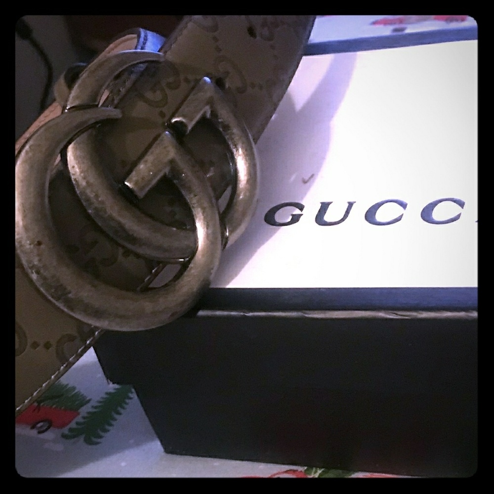Gucci belt